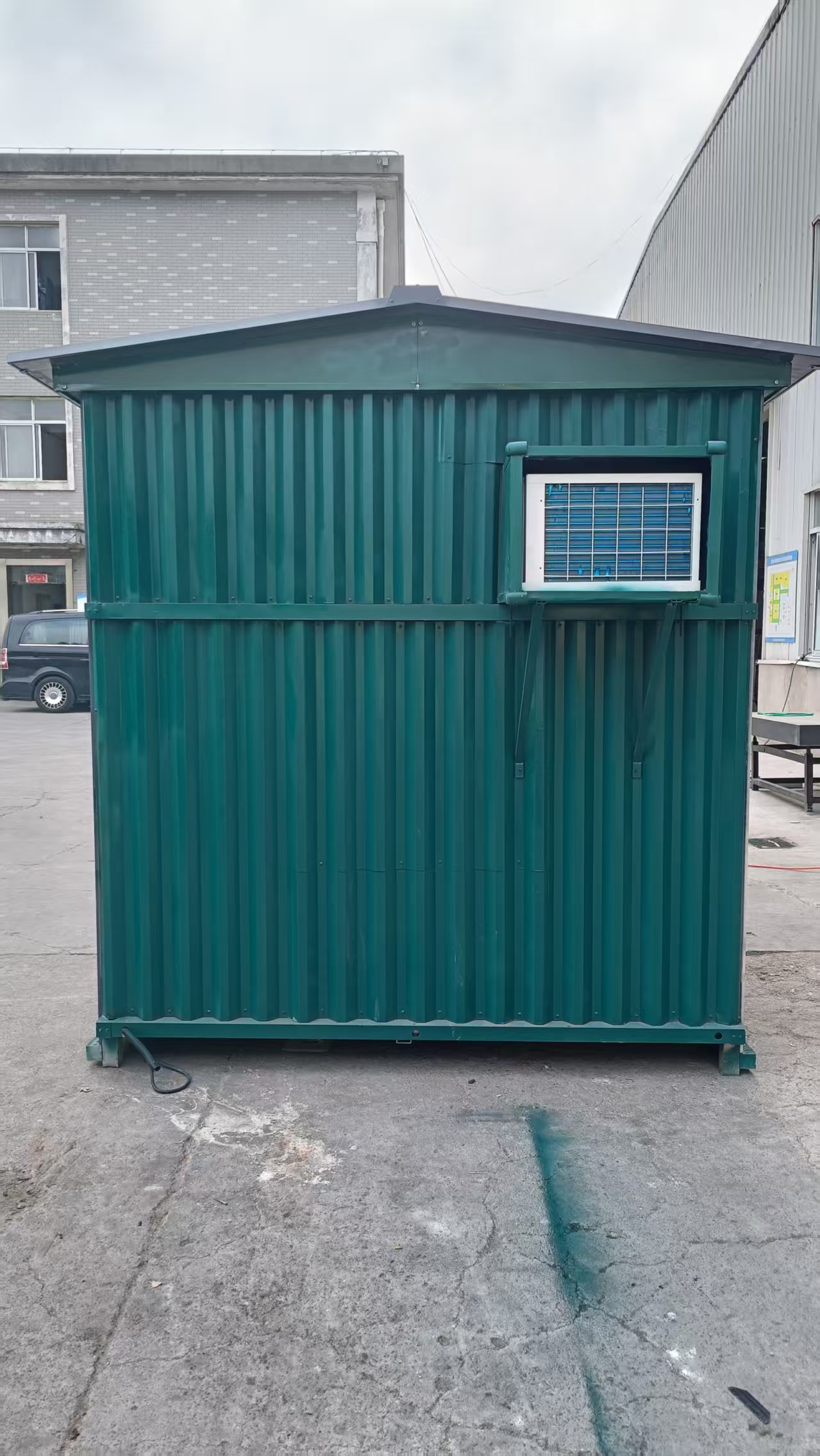 この部屋ではすべてのデバイスをワイヤレスで充電できます