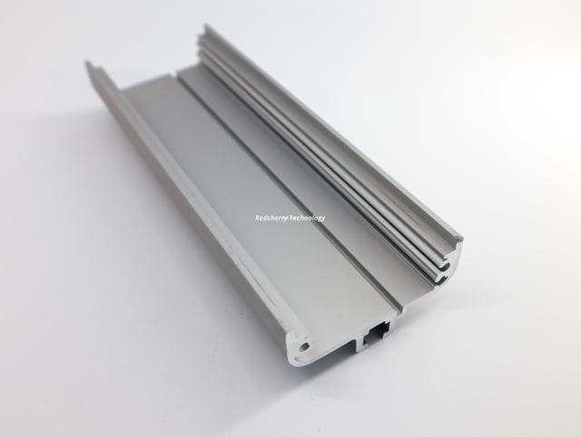 Kundenspezifisches Kanalprofil aus extrudiertem Aluminium (6063-Legierung) f&uuml;r industrielle Rahmen und Ger&auml;tegeh&auml;use